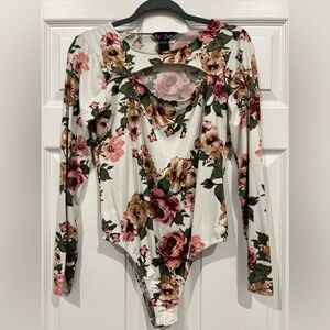 Womens floral bodysuit XL